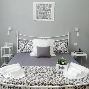 Dove Nasce Il Sole Bed and breakfast Nicolosi