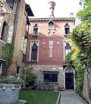 Ca' Della Corte Venecia 2*,