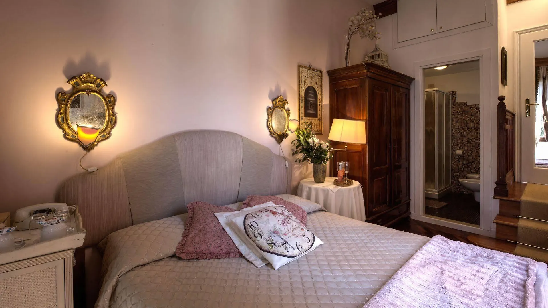 Ca' Della Corte Venice 2*,