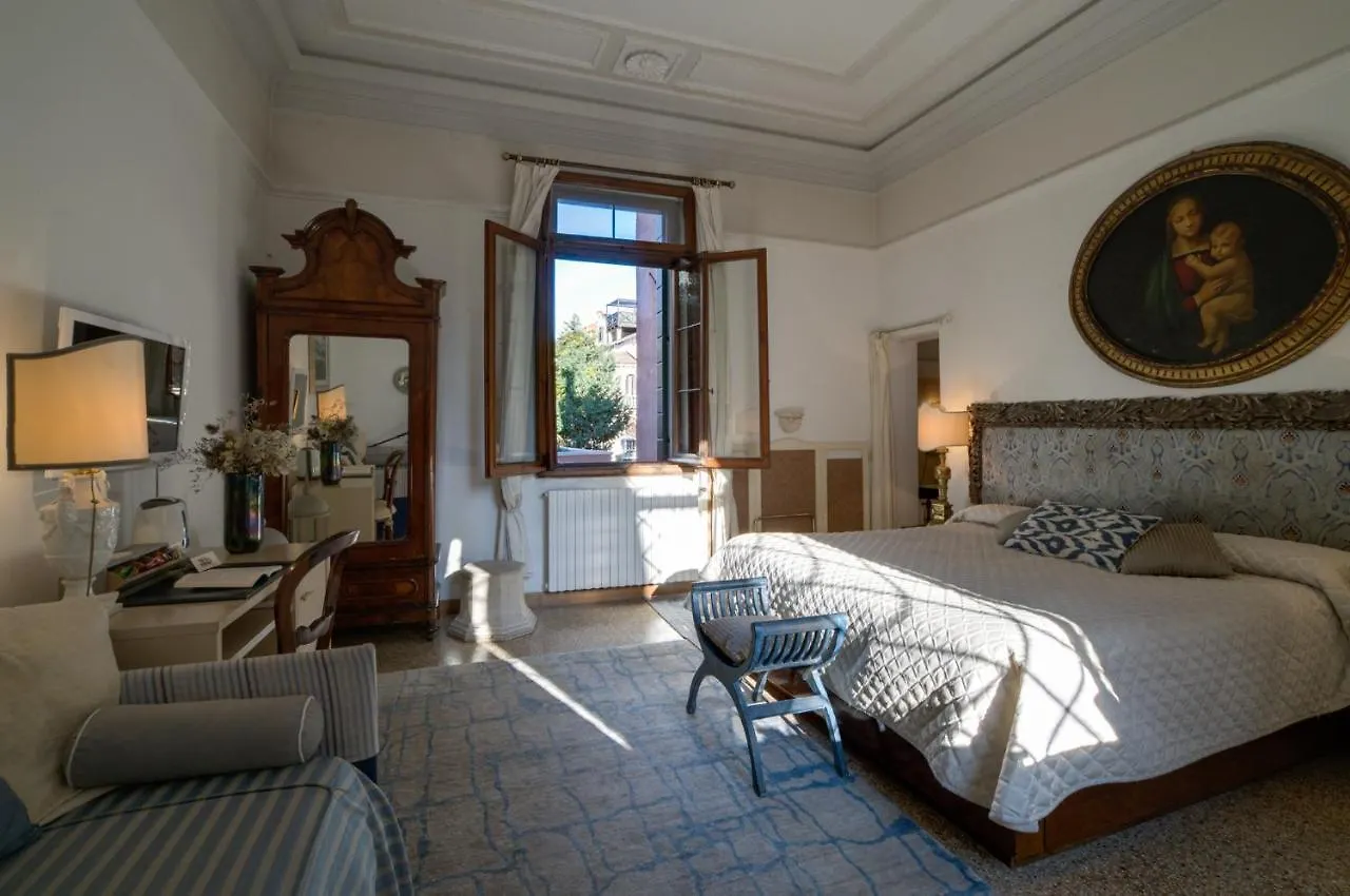 ** Bed & Breakfast Ca' Della Corte Venice Italy
